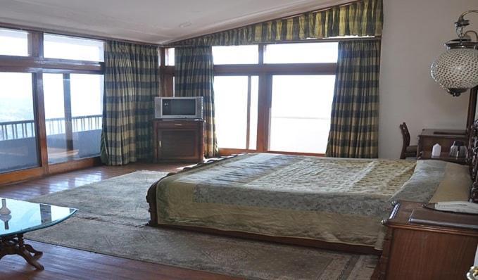 Hotel Blossom ชิมลา ภายนอก รูปภาพ